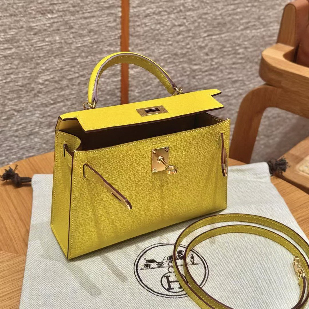 Hermes Kelly Mini 2 19 CM Bag Handmade In Chèvre Calfskin Leather Gold Hardware 9o Jaune Naples - Image 3
