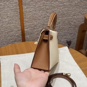 Hermes Kelly Mini 2 19 CM Bag Handmade In Epsom Calfskin Leather Gold Hardware I2 Nata 37 Gold - Image 20