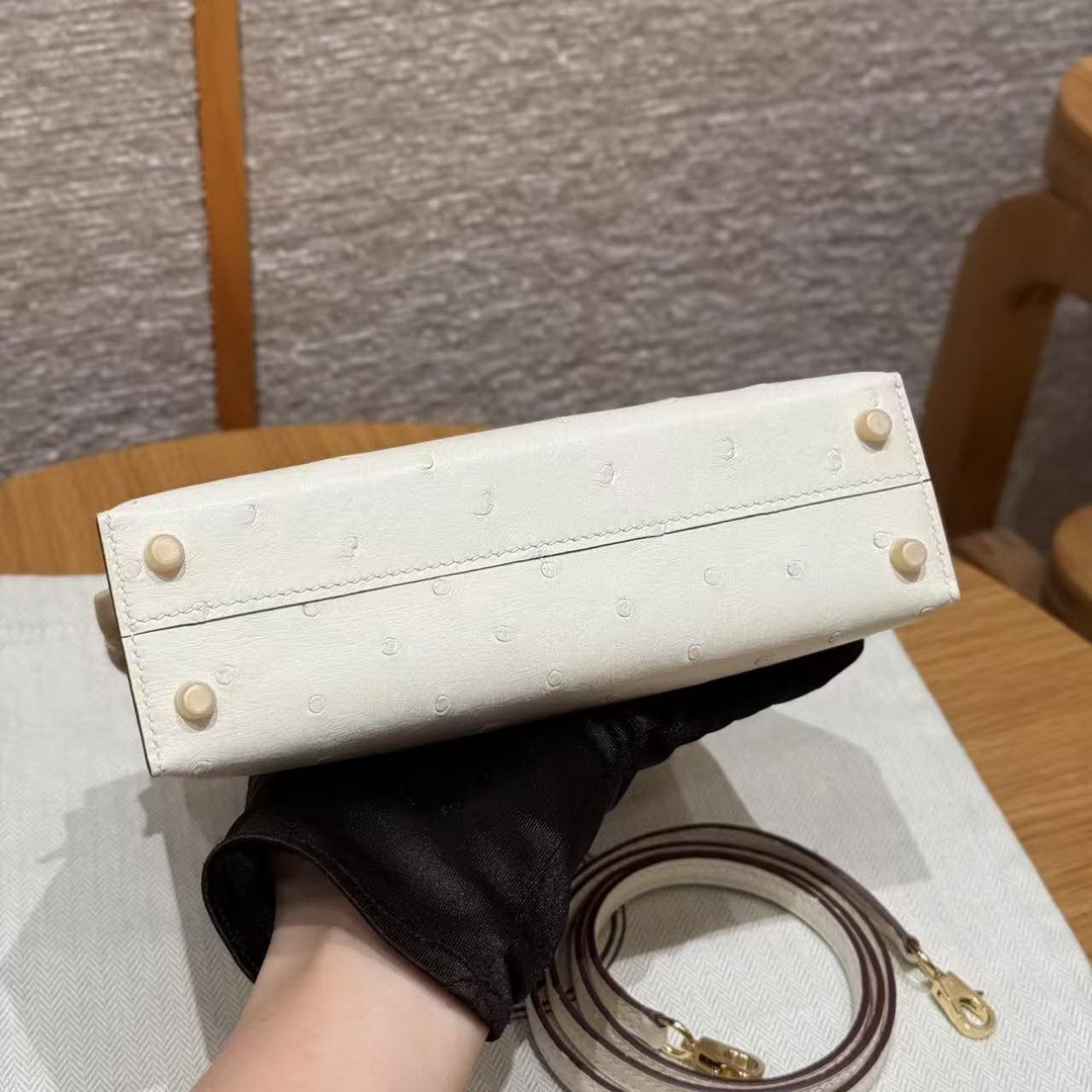 Hermes Kelly Mini 2 19 CM Bag Handmade In KK Ostrich Leather from South Africa Gold Hardware I2 Nata - Image 18
