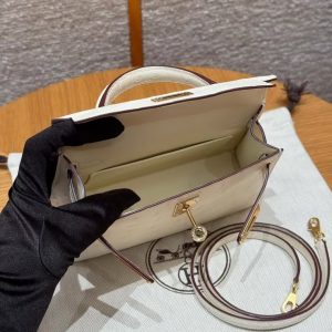 Hermes Kelly Mini 2 19 CM Bag Handmade In KK Ostrich Leather from South Africa Gold Hardware I2 Nata - Image 17