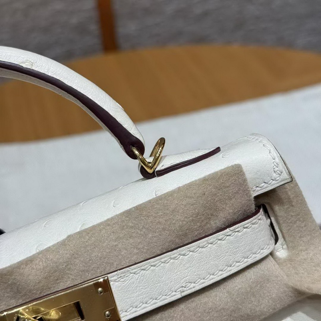 Hermes Kelly Mini 2 19 CM Bag Handmade In KK Ostrich Leather from South Africa Gold Hardware I2 Nata - Image 5
