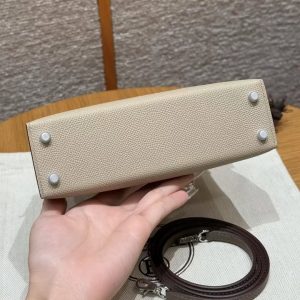 Hermes Kelly Mini 2 19 CM Bag Handmade In Epsom Calfskin Leather Sliver Hardware S2 Trench 10 Craie 18 Etoupe - Image 17