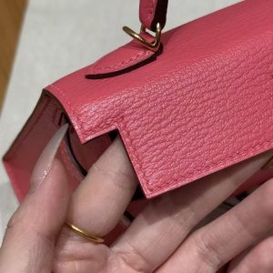 Hermes Kelly Mini 2 19 CM Bag Handmade In Chèvre Calfskin Leather Gold Hardware U5 Rose Lipstick - Image 9