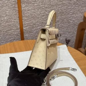 Hermes Kelly Mini 2 19 CM Bag Handmade In KK Ostrich Leather from South Africa Silver Hardware Y1 Vanille - Image 19