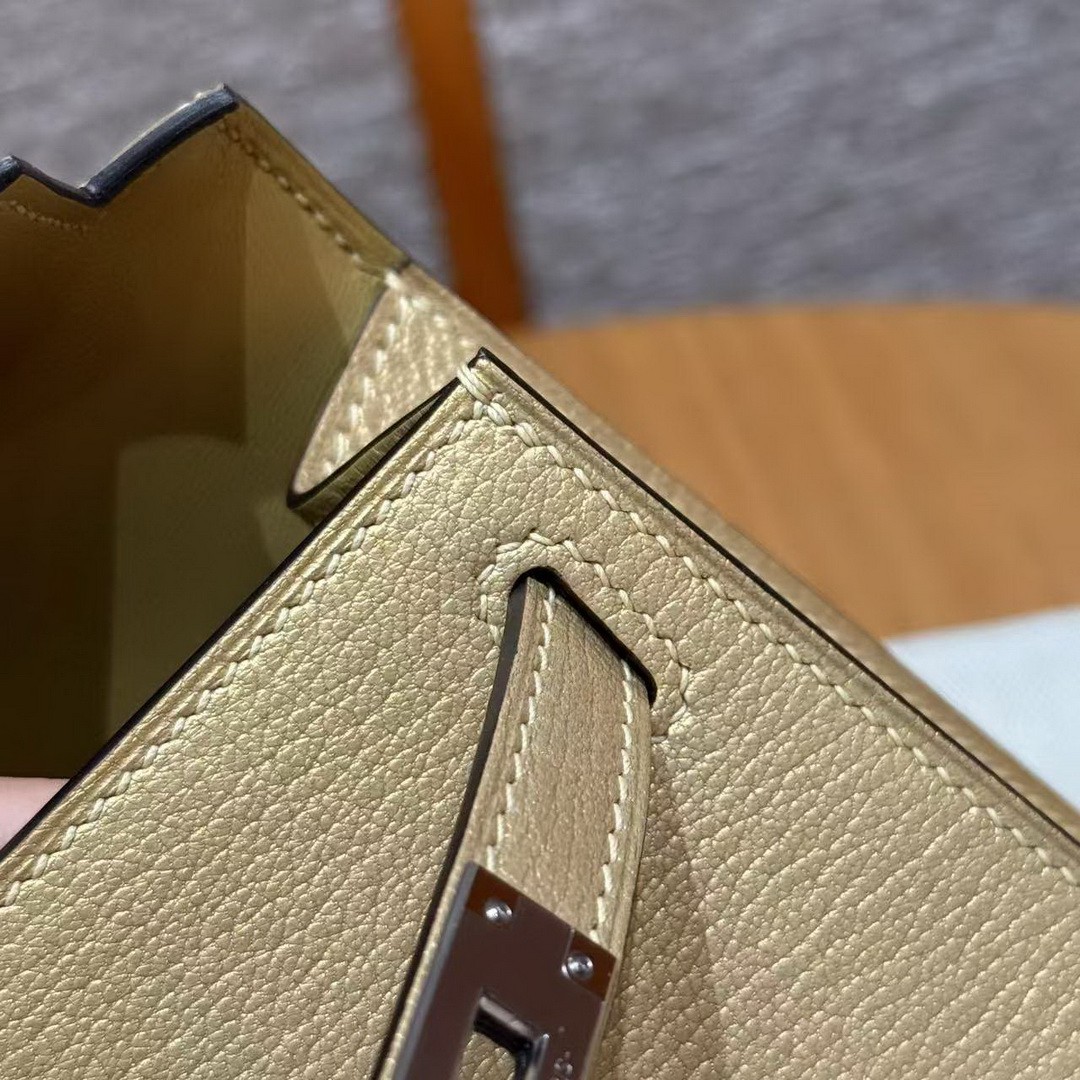 Hermes Kelly Mini 2 19 CM Bag Handmade In Chèvre Calfskin Leather Silver Hardware Y9 Dorè - Image 12