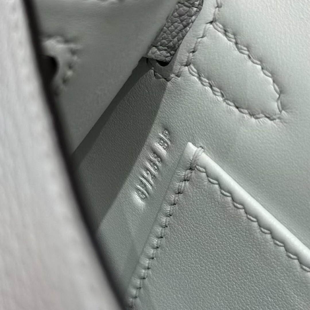 Hermes Kelly Mini 2 19CM Bag Handmade In Chèvre Calfskin Leather Gold Hardware 08 Blue Pale - Image 16