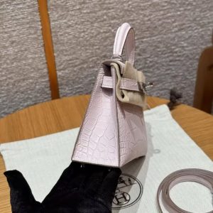 Hermes Kelly Mini 2 19CM Bag Handmade In Matte Alligator Leather from Mississippi Silver Hardware 09 Mauve Pale - Image 18