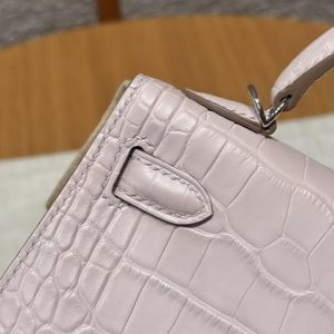 Hermes Kelly Mini 2 19CM Bag Handmade In Matte Alligator Leather from Mississippi Silver Hardware 09 Mauve Pale - Image 5