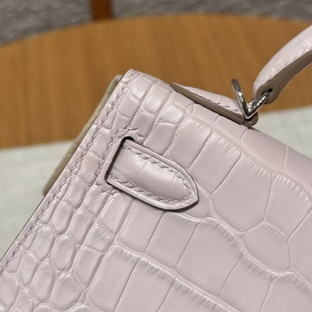 Hermes Kelly Mini 2 19CM Bag Handmade In Matte Alligator Leather from Mississippi Silver Hardware 09 Mauve Pale - Image 5