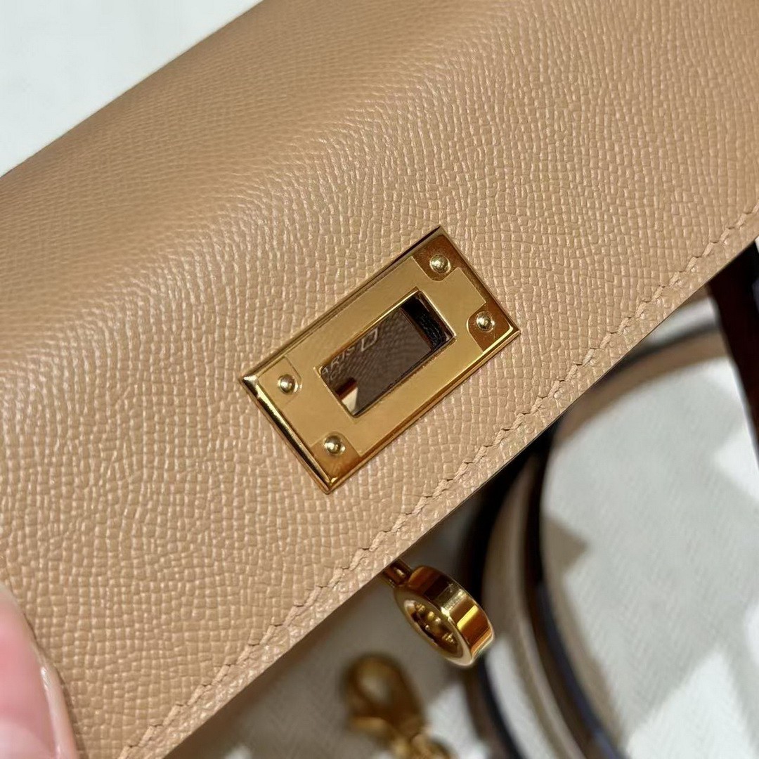 Hermes Kelly Mini 2 19CM Bag Handmade In Madame and Alligator Leather Gold Hardware 0M Chai 33 Miel - Image 16