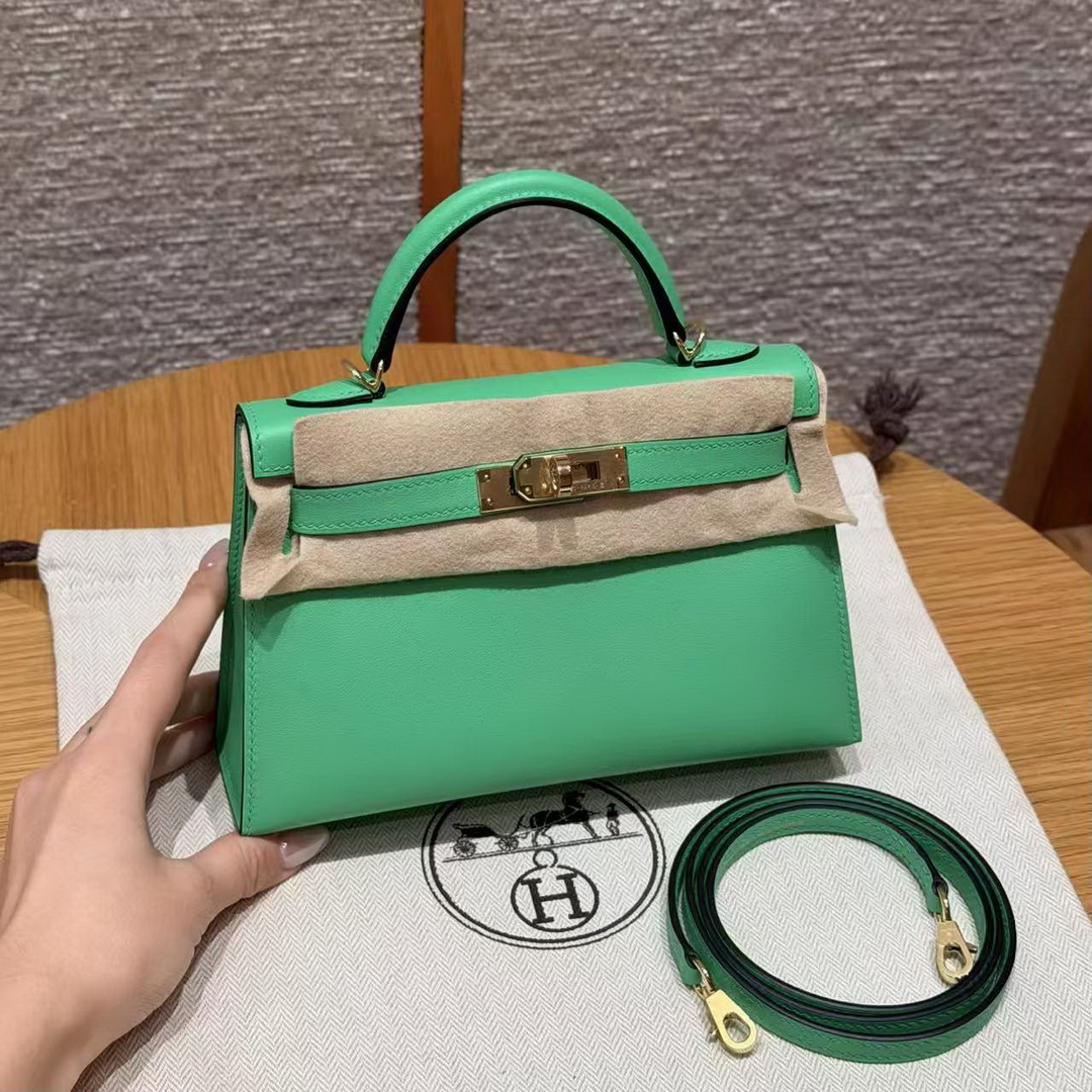 Hermes Kelly Mini 2 19CM Bag Handmade In Swift Calfskin Leather Gold Hardware 0T Vert Comics