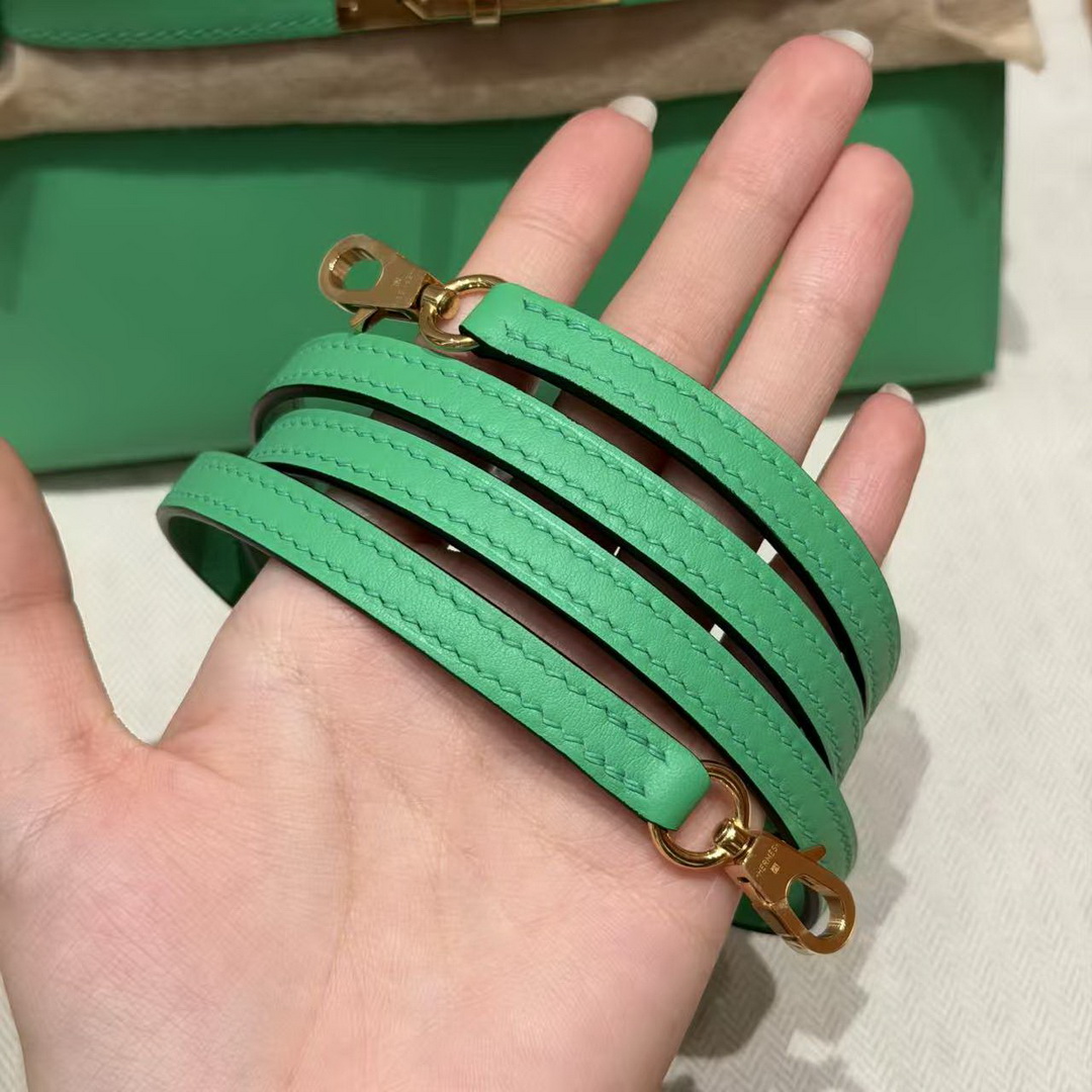 Hermes Kelly Mini 2 19CM Bag Handmade In Swift Calfskin Leather Gold Hardware 0T Vert Comics - Image 13