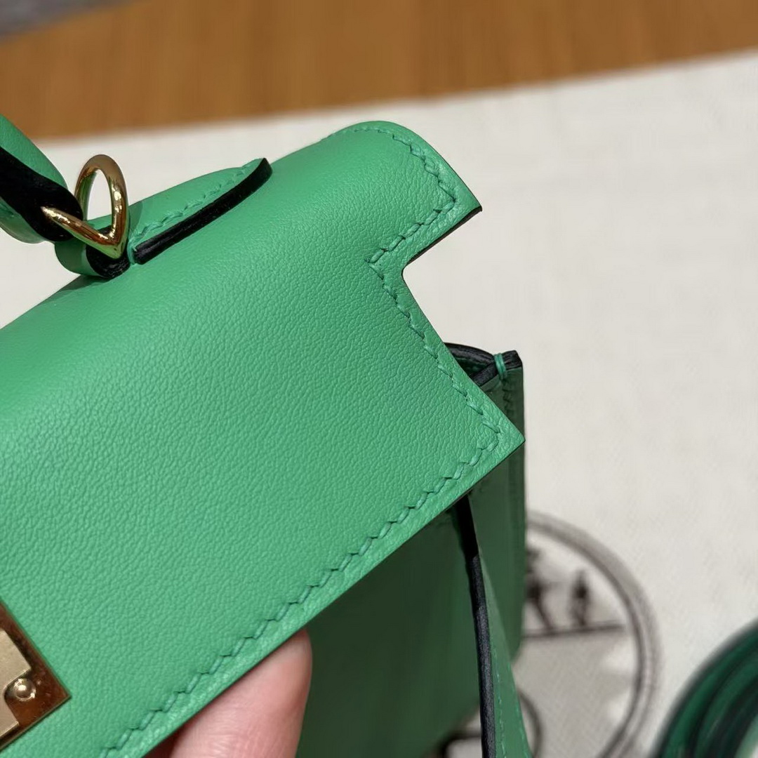Hermes Kelly Mini 2 19CM Bag Handmade In Swift Calfskin Leather Gold Hardware 0T Vert Comics - Image 5