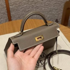 Hermes Kelly Mini 2 19CM Bag Handmade In Epsom Calfskin Leather Gold Hardware 18 Etoupe - Image 12