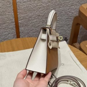 Hermes Kelly Mini 2 19CM Bag Handmade In Epsom Calfskin Leather Gold Hardware 37 Gold 10 Craie - Image 22