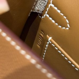 Hermes Kelly Mini 2 19CM Bag Handmade In Epsom Calfskin Leather Gold Hardware 37 Gold 10 Craie - Image 18