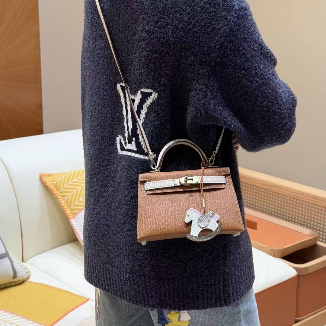 Hermes Kelly Mini 2 19CM Bag Handmade In Epsom Calfskin Leather Gold Hardware 37 Gold 10 Craie - Image 5