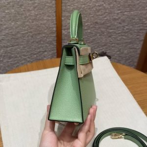 Hermes Kelly Mini 2 19CM Bag Handmade In Chèvre Calfskin Leather Gold Hardware 3i Vert Criquent - Image 25