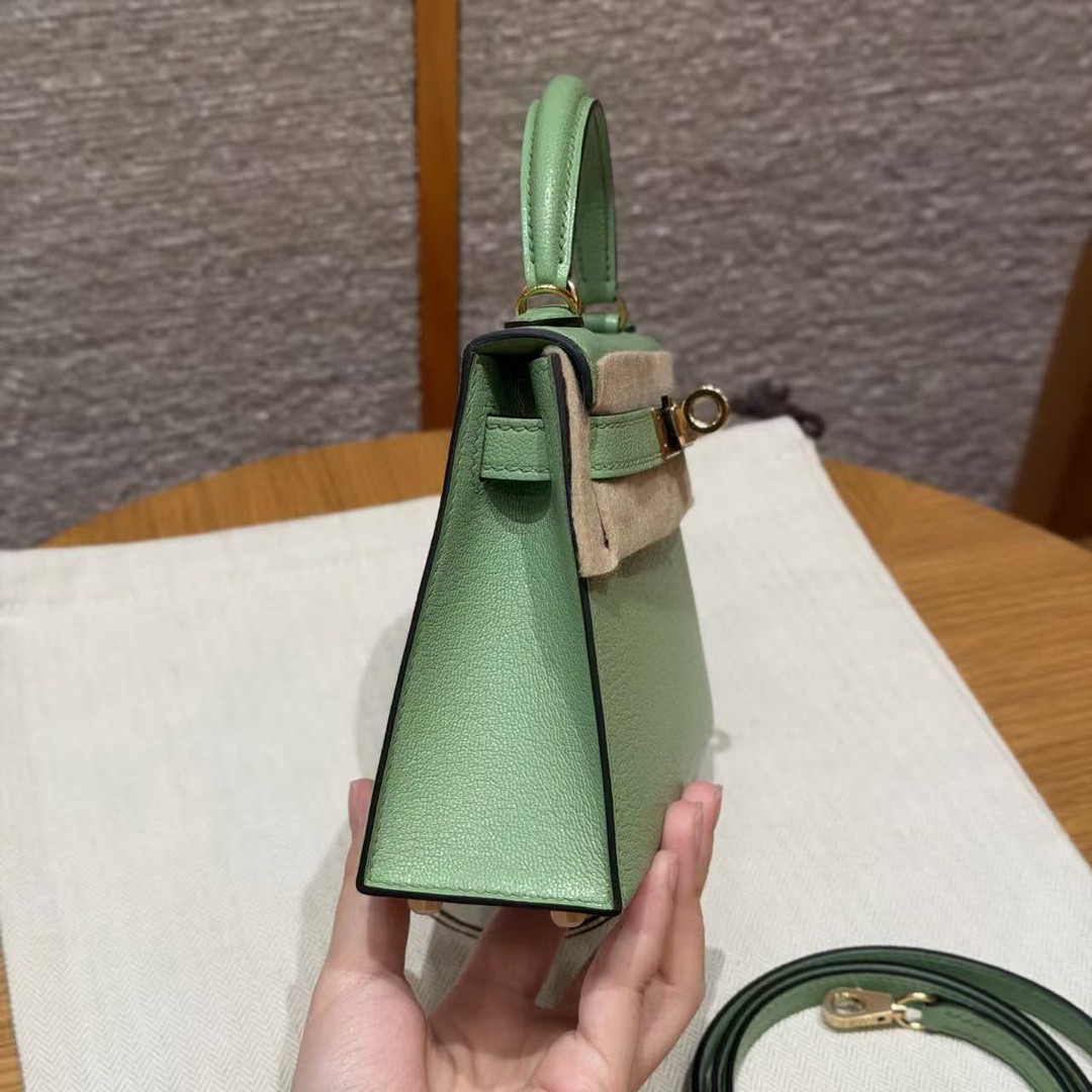 Hermes Kelly Mini 2 19CM Bag Handmade In Chèvre Calfskin Leather Gold Hardware 3i Vert Criquent - Image 25
