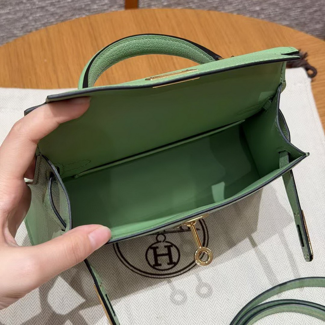 Hermes Kelly Mini 2 19CM Bag Handmade In Chèvre Calfskin Leather Gold Hardware 3i Vert Criquent - Image 22