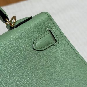 Hermes Kelly Mini 2 19CM Bag Handmade In Chèvre Calfskin Leather Gold Hardware 3i Vert Criquent - Image 12
