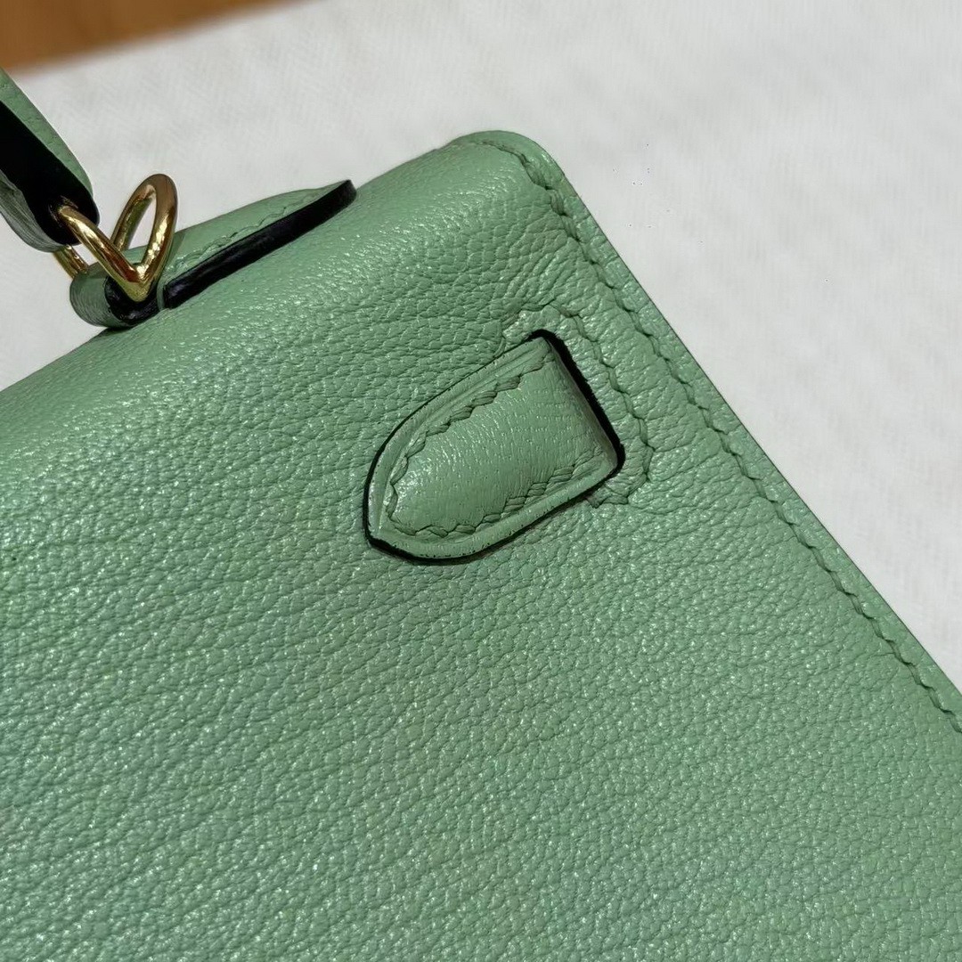 Hermes Kelly Mini 2 19CM Bag Handmade In Chèvre Calfskin Leather Gold Hardware 3i Vert Criquent - Image 12