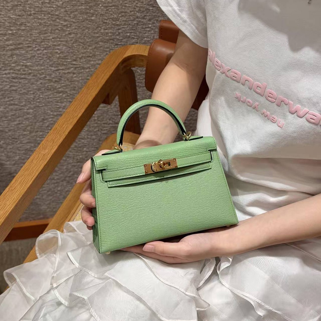 Hermes Kelly Mini 2 19CM Bag Handmade In Chèvre Calfskin Leather Gold Hardware 3i Vert Criquent - Image 3