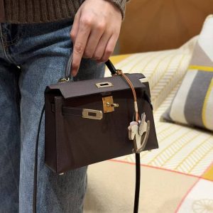 Hermes Kelly Mini 2 19CM Bag Handmade In Mademe Calfskin Leather Gold Hardware 46 Ebene - Image 4