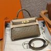 Hermes Kelly Mini 2 19CM Bag Handmade In KK Ostrich Leather from South Africa Gold Hardware 81 Gris Tourterlle