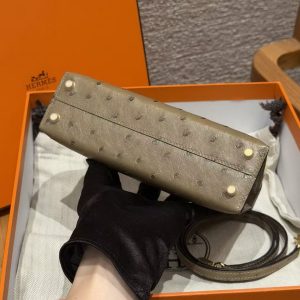 Hermes Kelly Mini 2 19CM Bag Handmade In KK Ostrich Leather from South Africa Gold Hardware 81 Gris Tourterlle - Image 22