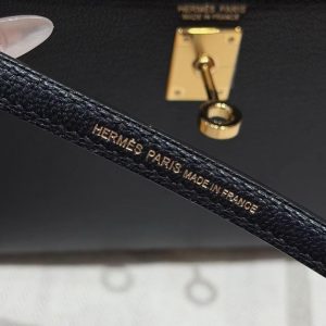 Hermes Kelly Mini 2 19CM Bag Handmade In Chèvre Calfskin Leather Gold Hardware 89 Noir - Image 4