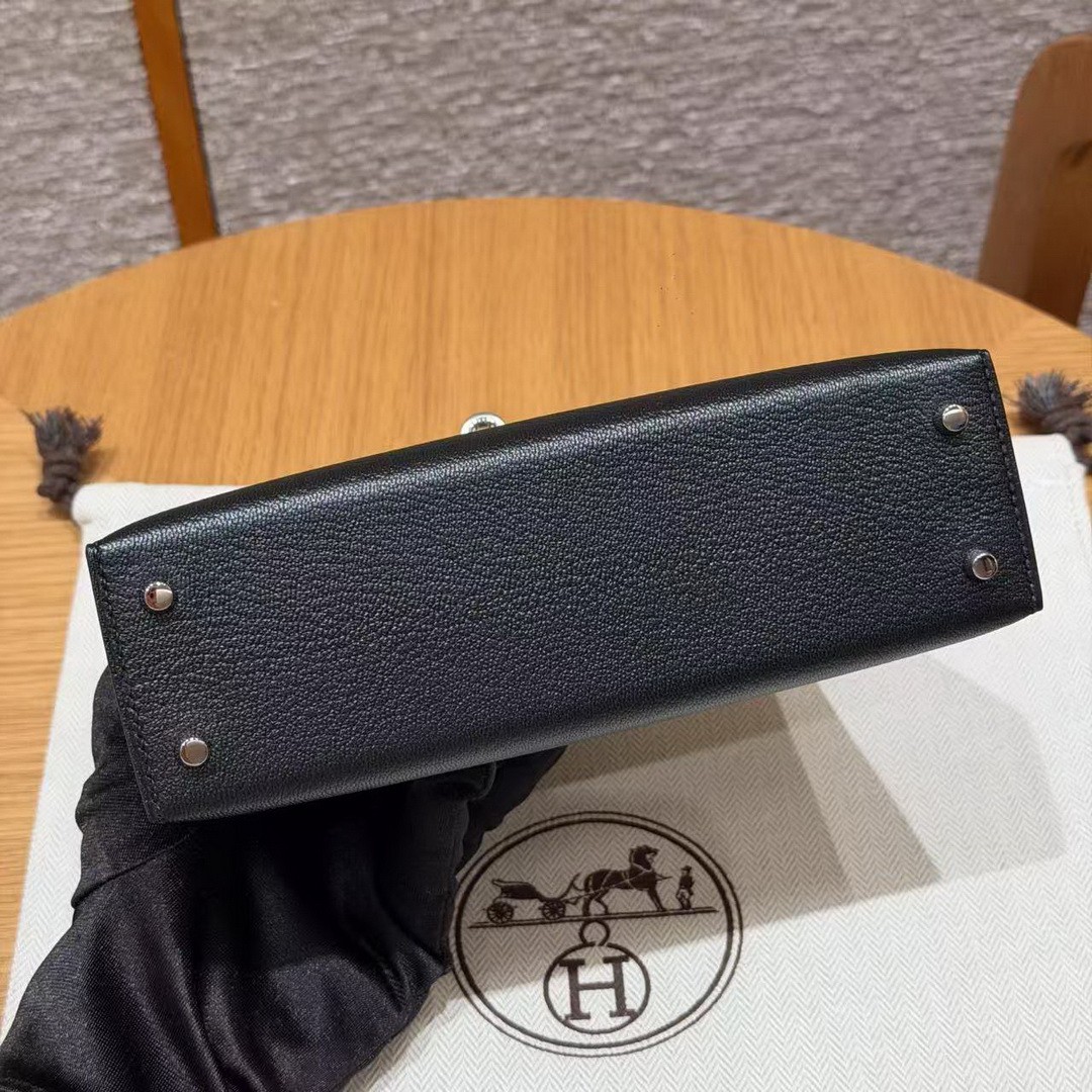 Hermes Kelly Mini 2 19CM Bag Handmade In Chèvre Calfskin Leather Silver Hardware 89 Noir - Image 21