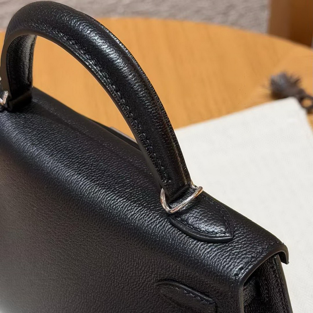 Hermes Kelly Mini 2 19CM Bag Handmade In Chèvre Calfskin Leather Silver Hardware 89 Noir - Image 17