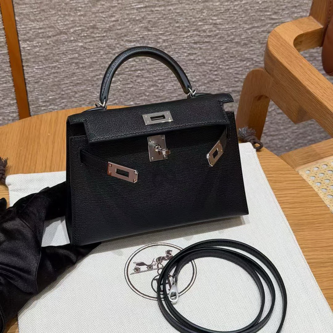 Hermes Kelly Mini 2 19CM Bag Handmade In Chèvre Calfskin Leather Silver Hardware 89 Noir - Image 15