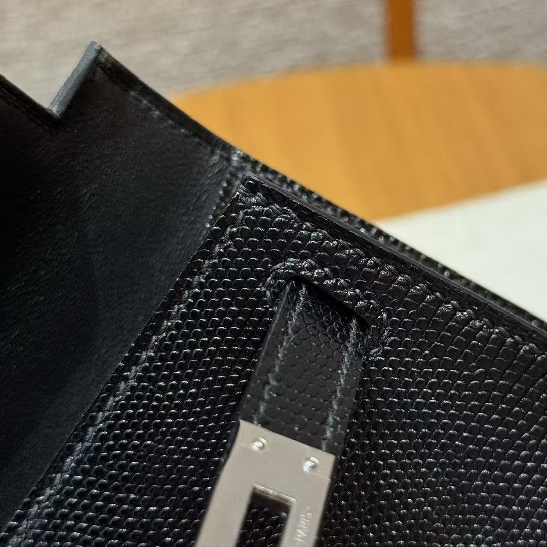 Hermes Kelly Mini 2 19CM Bag Handmade In Lizard Leather from South Africa Silver Hardware 89 Noir - Image 11