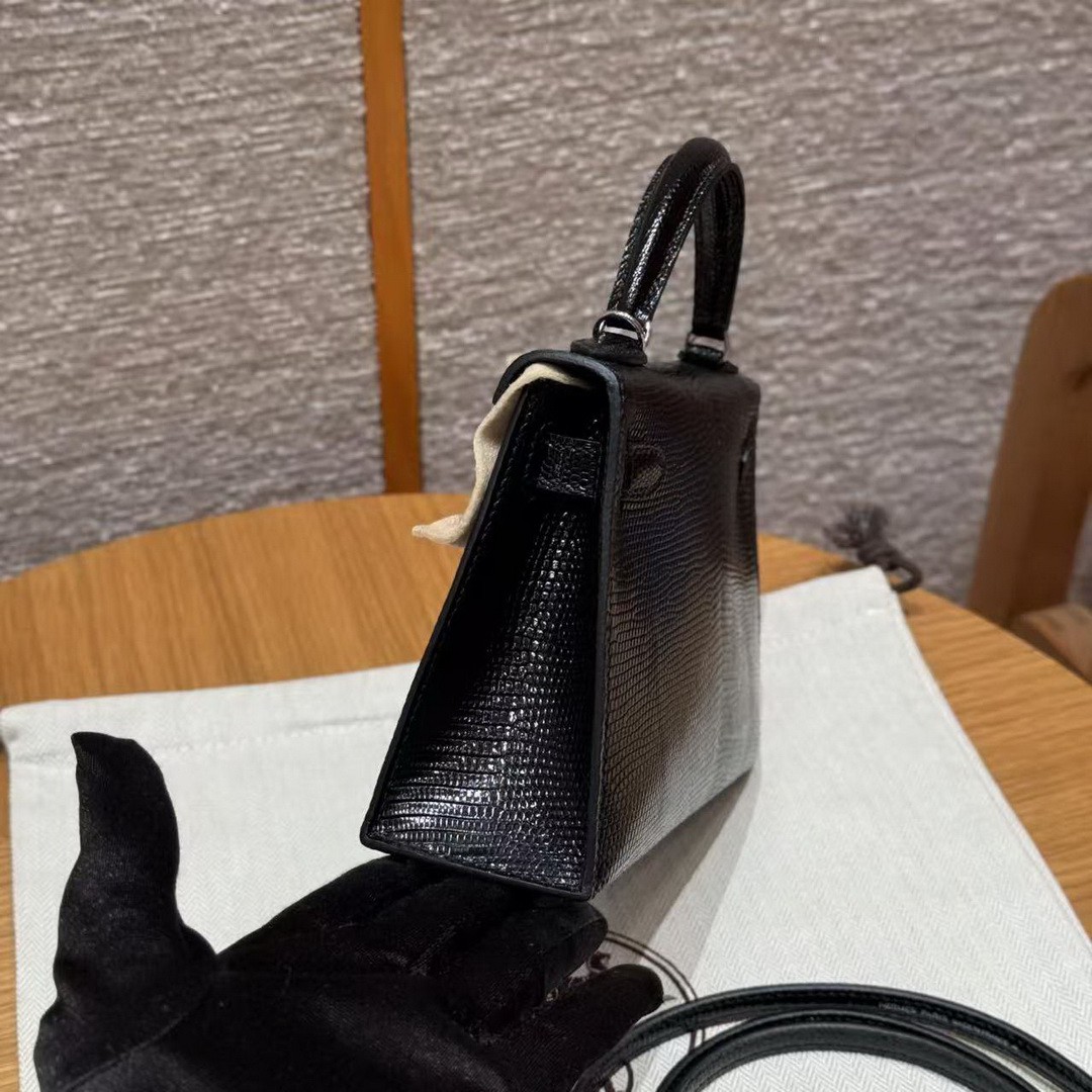 Hermes Kelly Mini 2 19CM Bag Handmade In Lizard Leather from South Africa Silver Hardware 89 Noir - Image 8