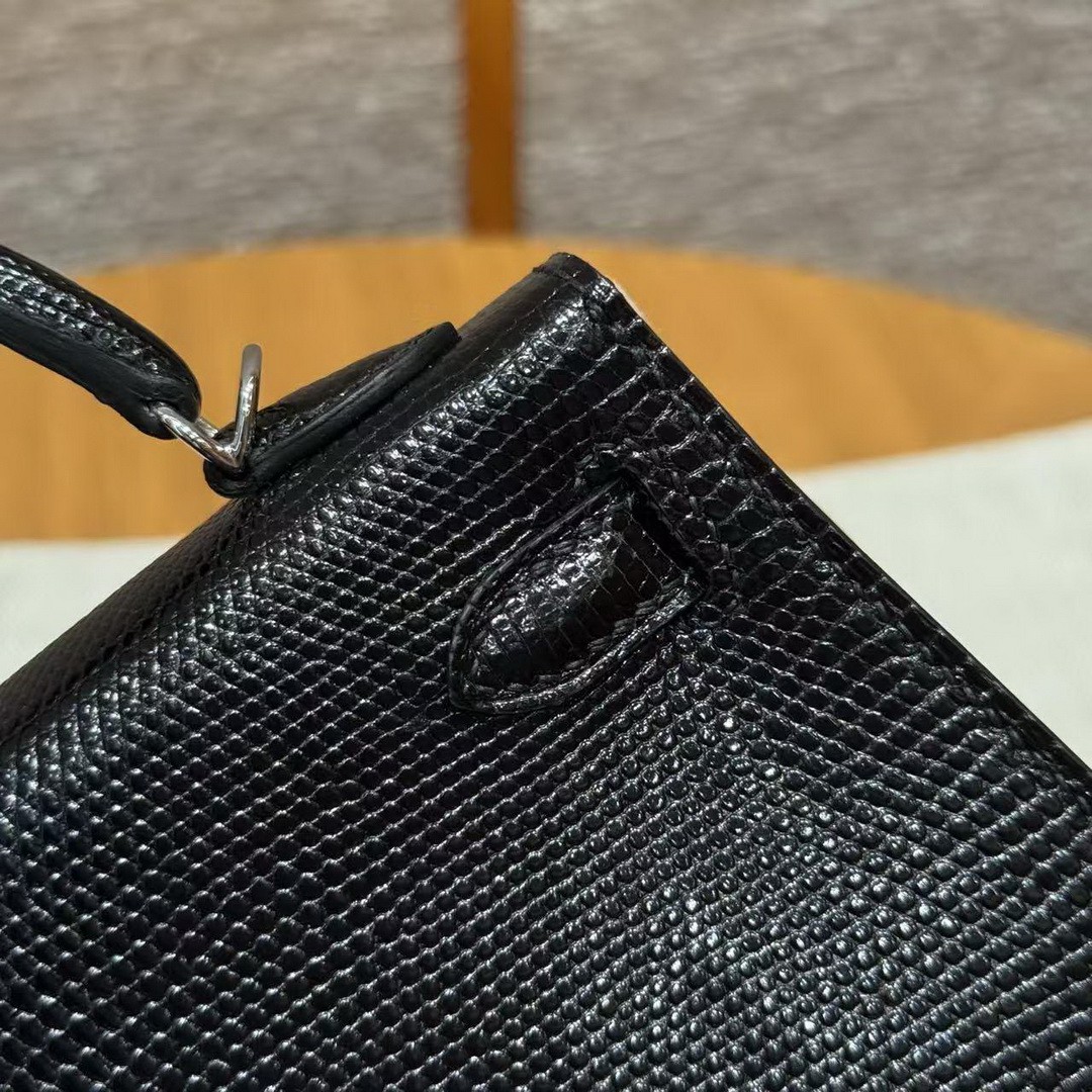 Hermes Kelly Mini 2 19CM Bag Handmade In Lizard Leather from South Africa Silver Hardware 89 Noir - Image 4
