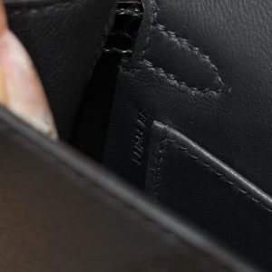 Hermes Kelly Mini 2 19CM Bag Handmade In Madame and Alligator Leather Gold Hardware 89 Noir - Image 16