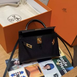 Hermes Kelly Mini 2 19CM Bag Handmade In Madame and Alligator Leather Gold Hardware 89 Noir - Image 3