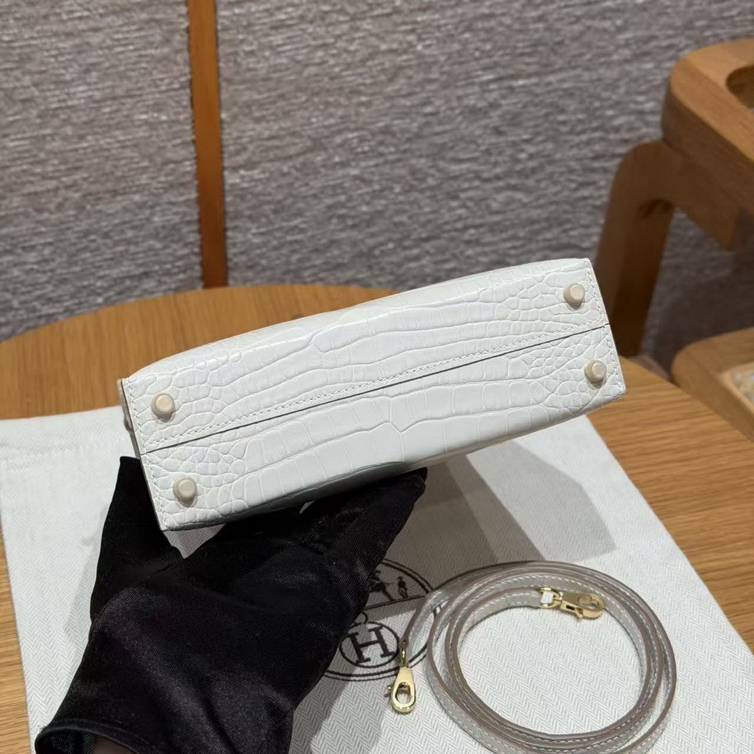 Hermes Kelly Mini 2 19CM Bag Handmade In Matte Alligator Leather from Mississippi Gold Hardware 8L Beton - Image 21