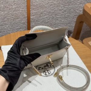 Hermes Kelly Mini 2 19CM Bag Handmade In Matte Alligator Leather from Mississippi Gold Hardware 8L Beton - Image 20