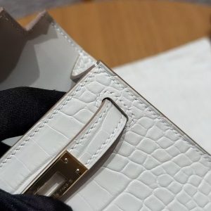 Hermes Kelly Mini 2 19CM Bag Handmade In Matte Alligator Leather from Mississippi Gold Hardware 8L Beton - Image 10