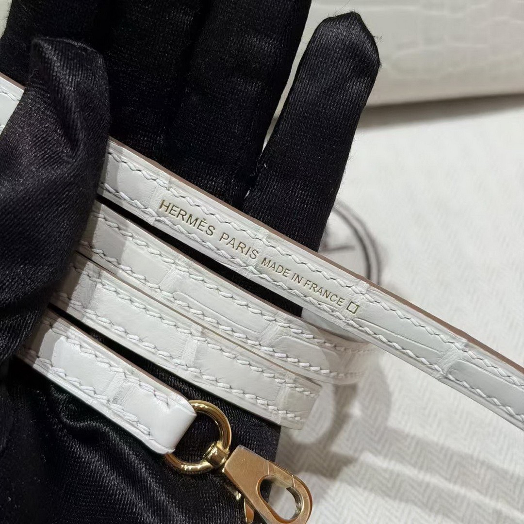 Hermes Kelly Mini 2 19CM Bag Handmade In Matte Alligator Leather from Mississippi Gold Hardware 8L Beton - Image 7