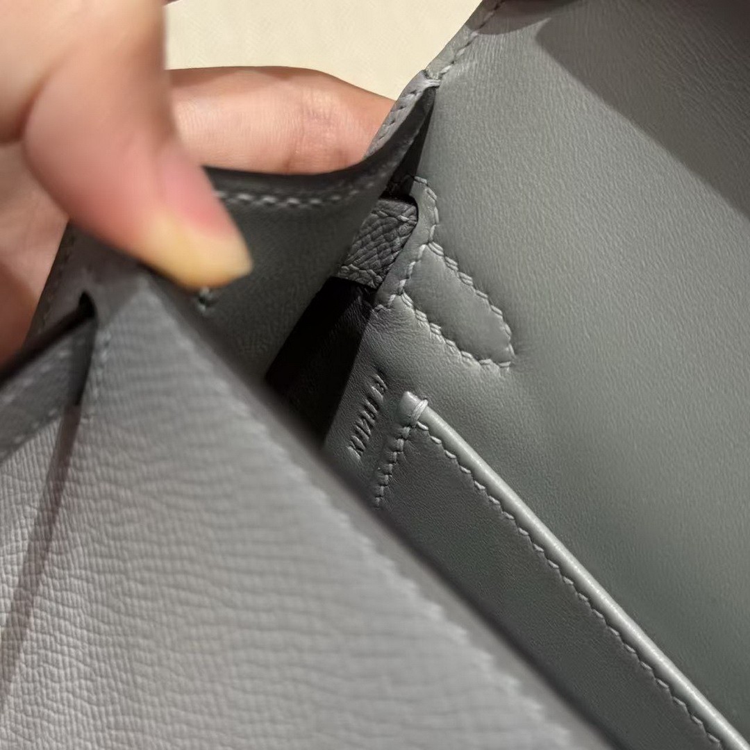 Hermes Kelly Mini 2 19CM Bag Handmade In Epsom Calfskin Leather Silver Hardware P0 Girs Pantin - Image 12