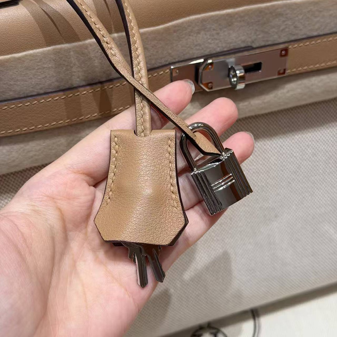 Hermes Kelly Toile H 35 Bag Handmade In Swift Calfskin Leather And Canvas Silver Hardware 0M Chai - Image 6