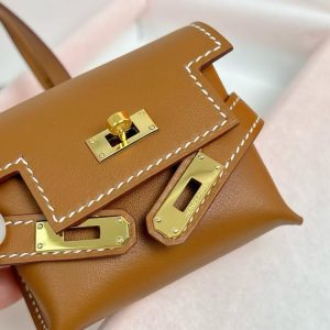Hermes Kellyfestival Charm Swift Calfskin Gold Hardware Gold H084665CC37 - Image 8
