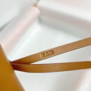 Hermes Kellyfestival Charm Swift Calfskin Gold Hardware Gold H084665CC37 - Image 3