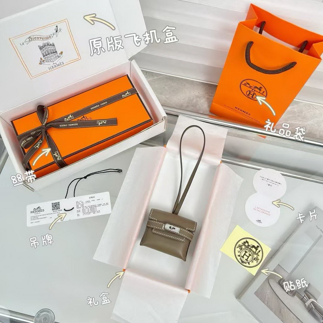 Hermes Kellyfestival Charm Kelly Bag Charm Swift Calfskin Silver Hardware Etoupe H084665CK18 - Image 10