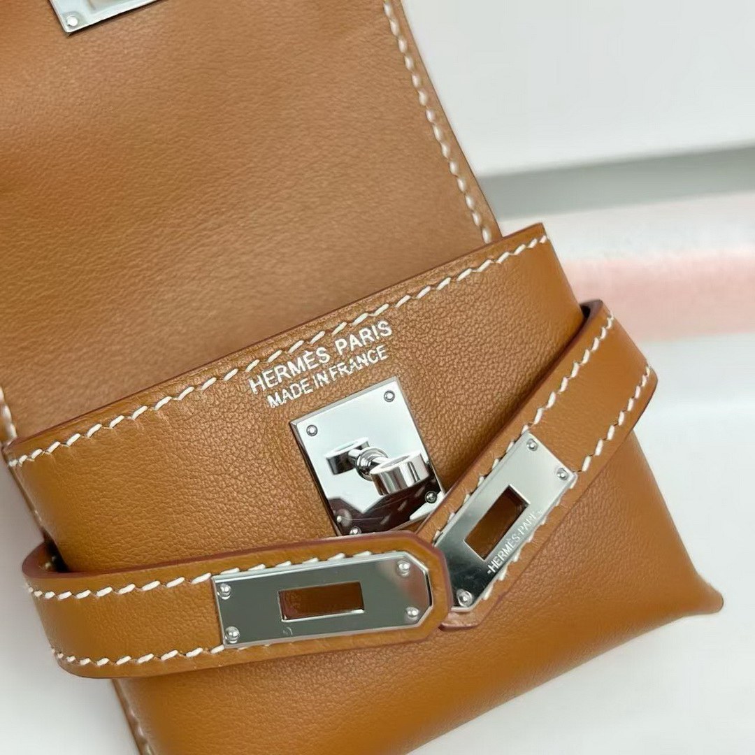 Hermes Kellyfestival Charm Swift Calfskin Silver Hardware Gold H084665CK37 - Image 6