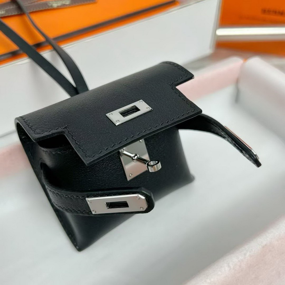 Hermes Kellyfestival Charm Swift Calfskin Silver Hardware Noir H084665CK89 - Image 7